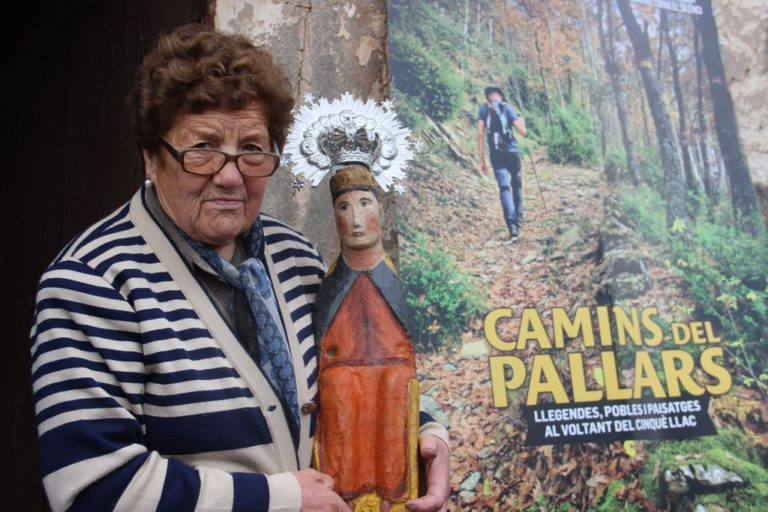 Presentació del nº224 del Descobrir Catalunya dedicat al Cinquè Llac a l'ermita de Castellgermà