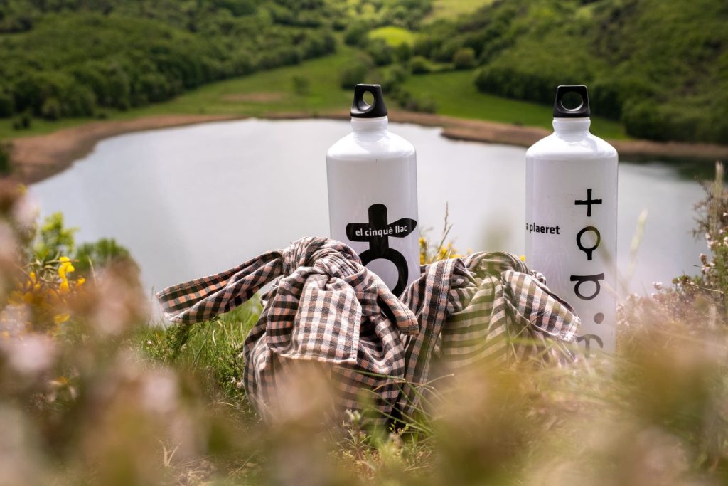 Pícnic al llac de Montcortés - El Cinquè Llac